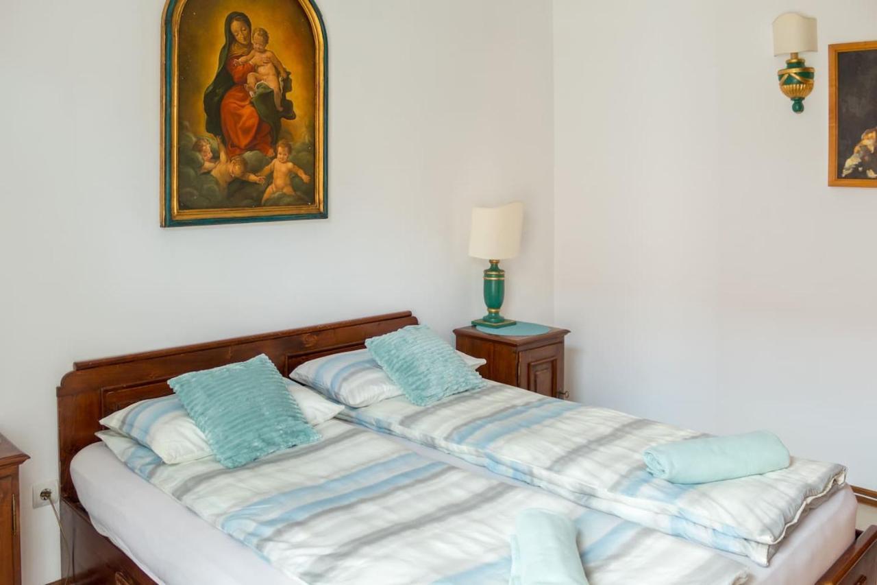 8 Small And Cozy Suite Timisoara Exterior photo